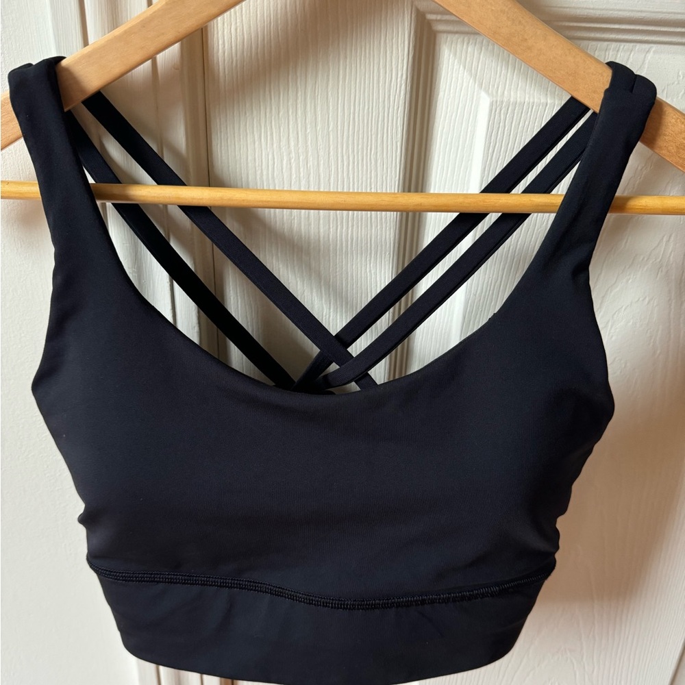 Lulu Lemon spots bra